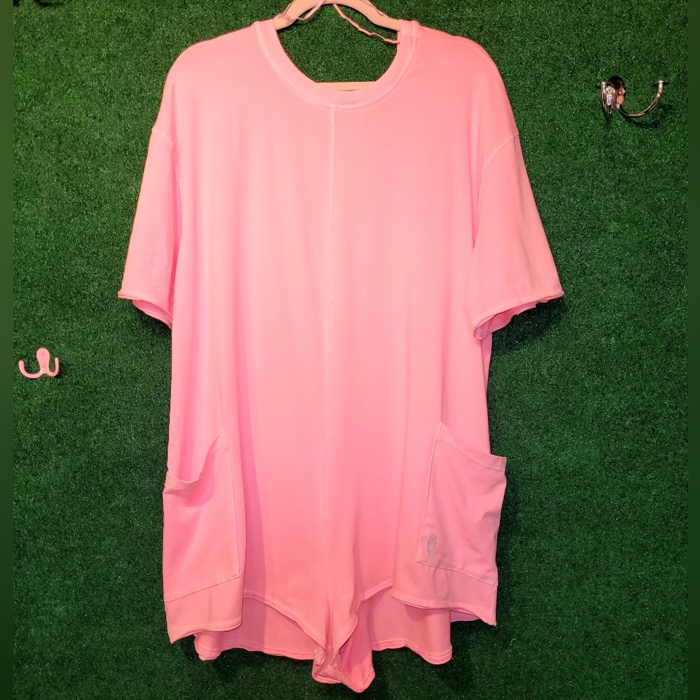 811 NWOT Free People Pink Hot Shot Romper